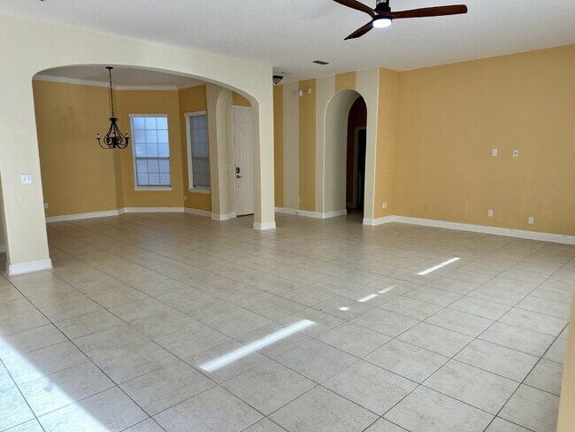 Building Photo - 85137 Majestic Walk Blvd