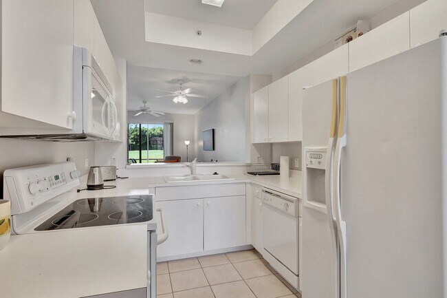 Building Photo - 2845 Cypress Trace Cir