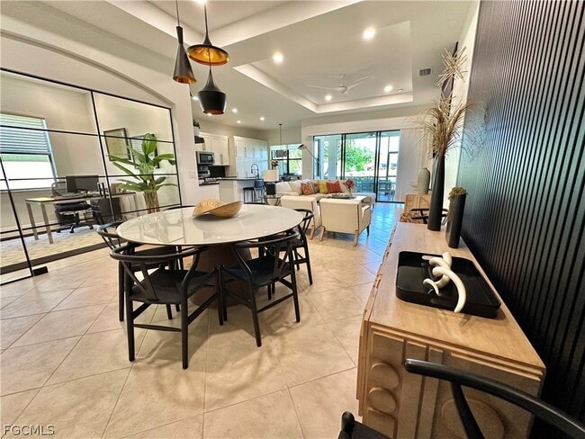 Building Photo - 12454 Kentwood Ave