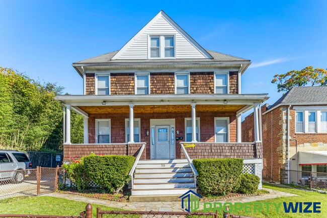 Building Photo - 516 Beaumont Ave