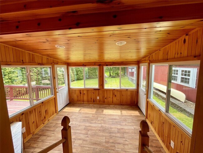 Building Photo - 1026 Southern Pines Dr