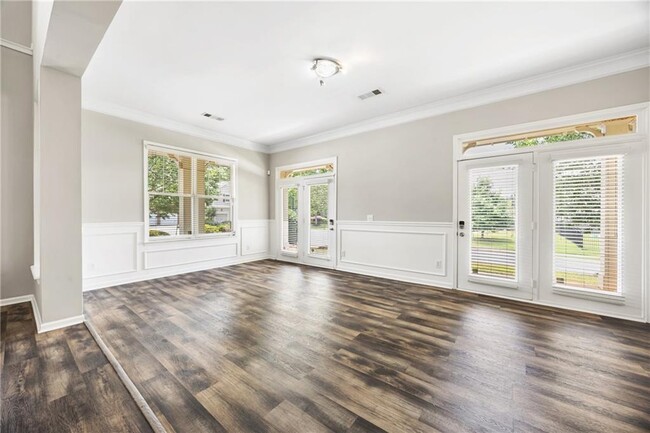 Building Photo - 4381 Challedon Dr