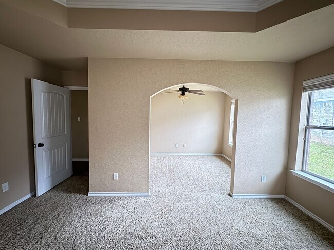 Building Photo - 708 Cody James Dr