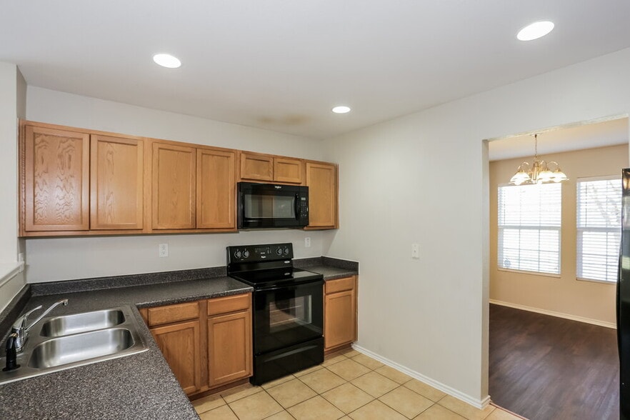 Building Photo - 9108 Penny Ln