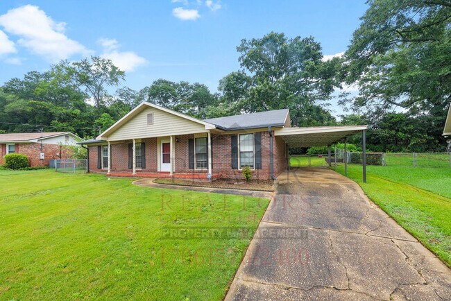 Building Photo - 4008 Penrod Dr