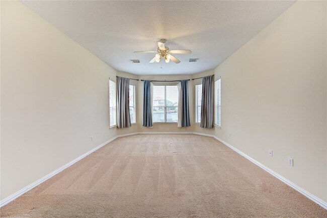 Building Photo - 11914 Newport Shore Dr