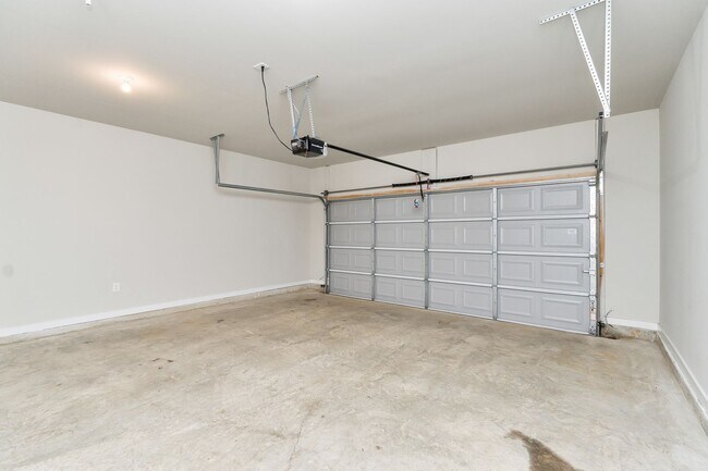 Building Photo - 75 Avalon Wy