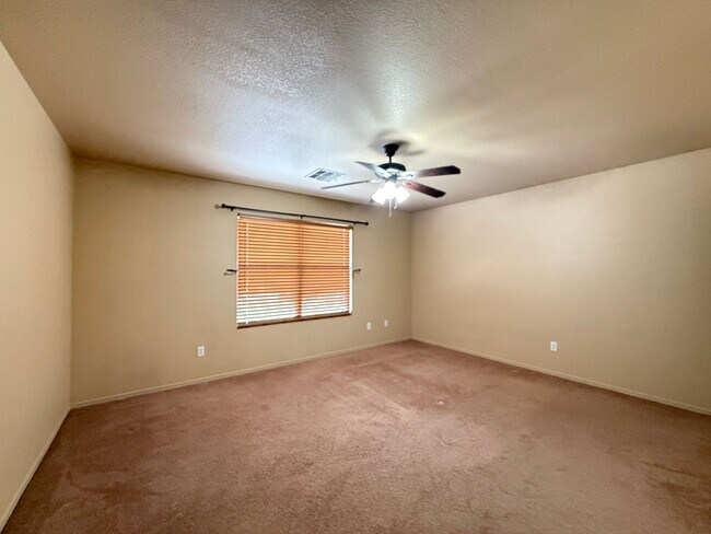 Building Photo - Dobbins Creek, Phoenix Rental