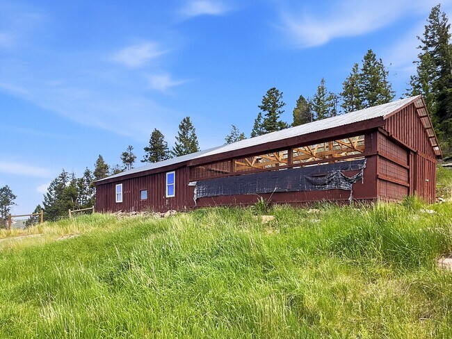 Building Photo - 10228 Christopher Dr