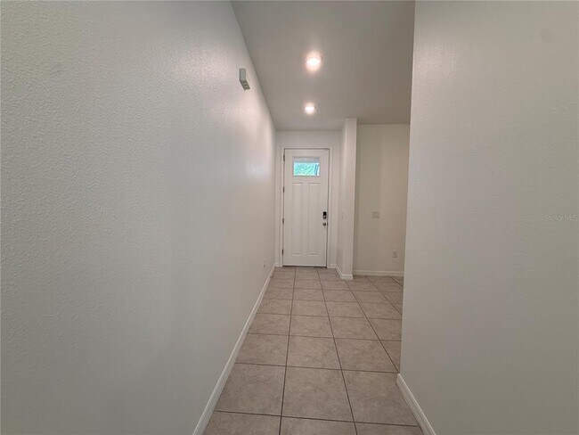 Building Photo - 15025 Willow Arbor Cir