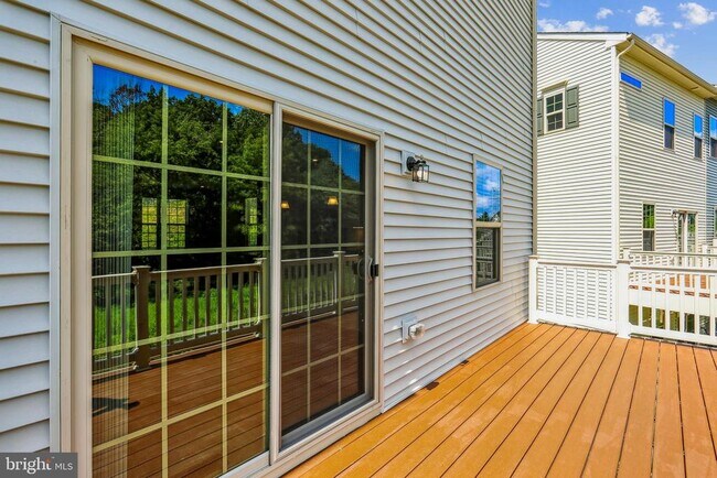 Building Photo - 19753 Grn Vlg Dr