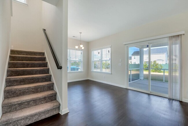 Building Photo - Available Soon!