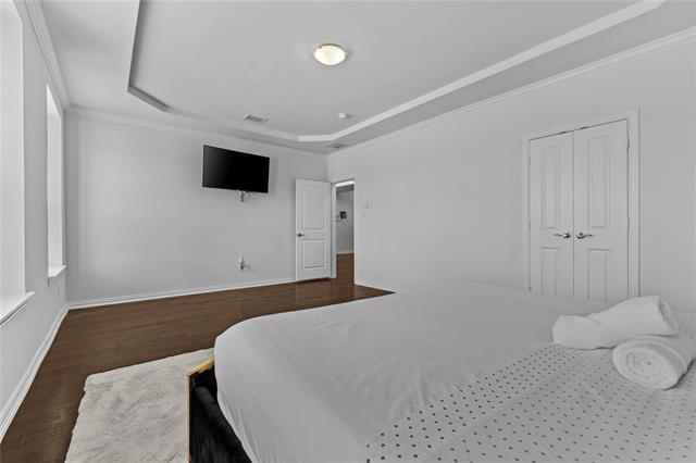 Building Photo - 2305 Hickey Dr