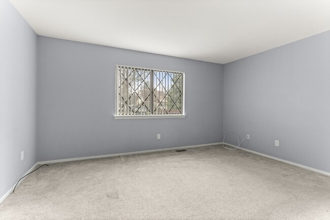 Building Photo - 3408 Heritage Pkwy