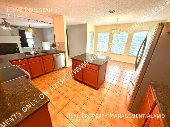 Building Photo - 11578 Rousseau St