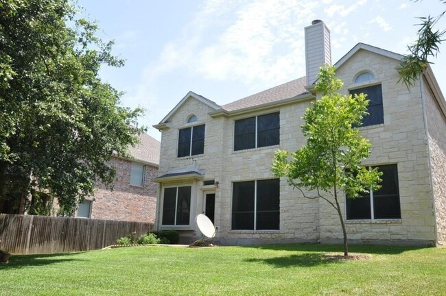 Building Photo - 8104 Red Bird Ct