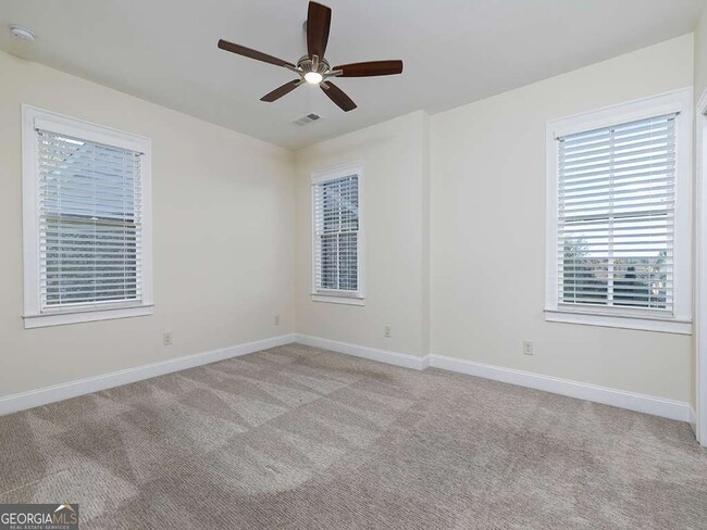 Building Photo - 3394 Bryerstone Cir SE