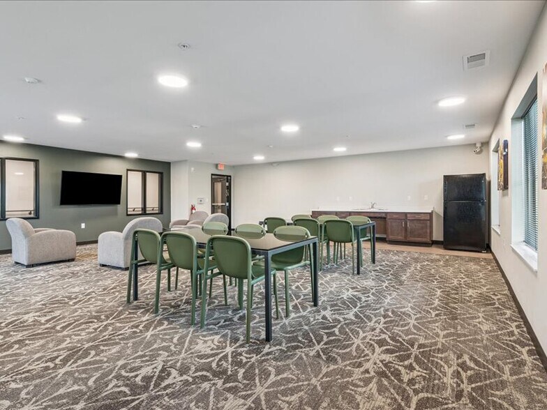 Building Photo - ARRO Senior (55+) Apartments