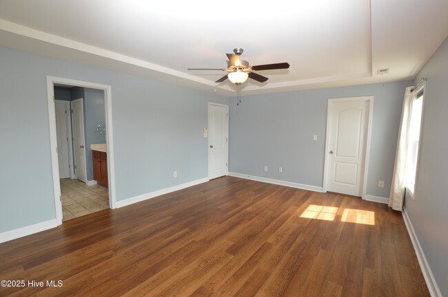 Building Photo - 105 Long Pond Dr