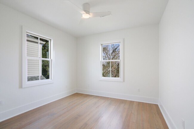 Building Photo - 1227 Feliciana St
