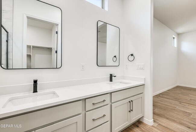 Building Photo - 3821 Aspire Pl