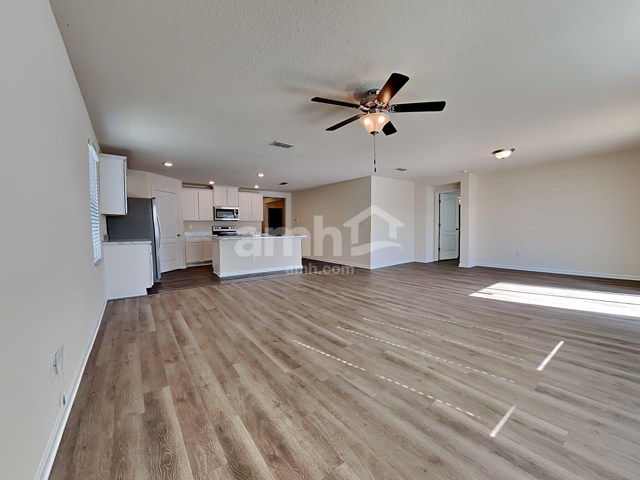 Building Photo - 3462 Lynn Ct