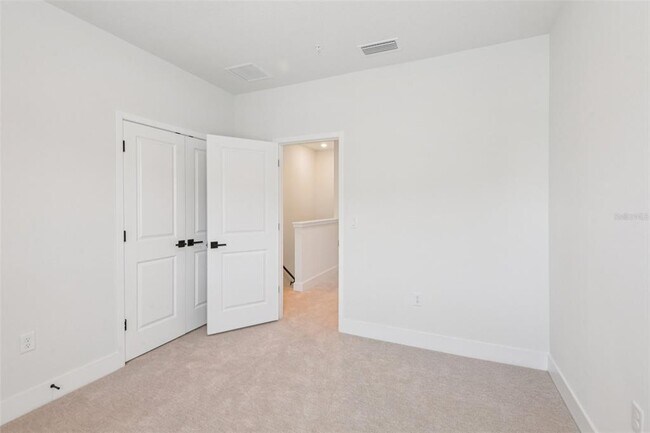 Building Photo - 3133 4th Ter N