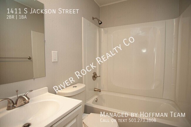 Building Photo - 1411 S Jackson St