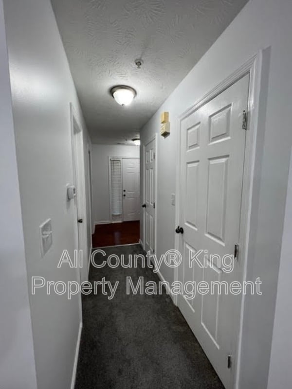 Building Photo - 342 Waterdown Dr