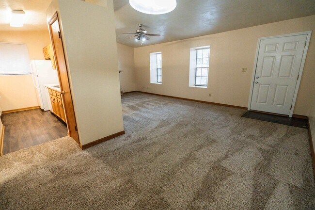 Building Photo - 1224 Brafforton Dr
