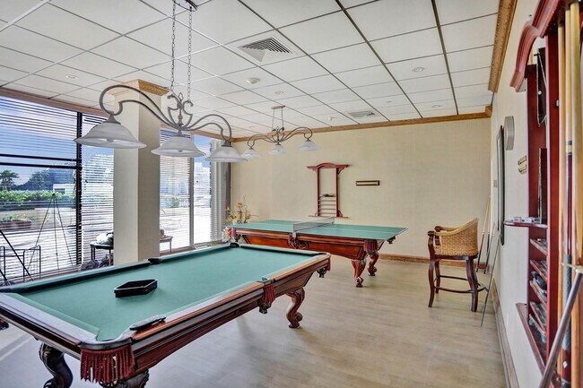 Building Photo - 1900 S Ocean Blvd