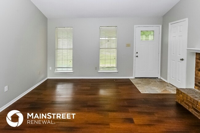 Building Photo - 3740 Ramblewood Dr