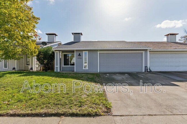 Primary Photo - 9752 Woodhollow Way