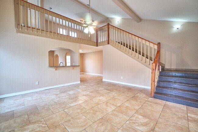 Building Photo - 10126 Northview Dr