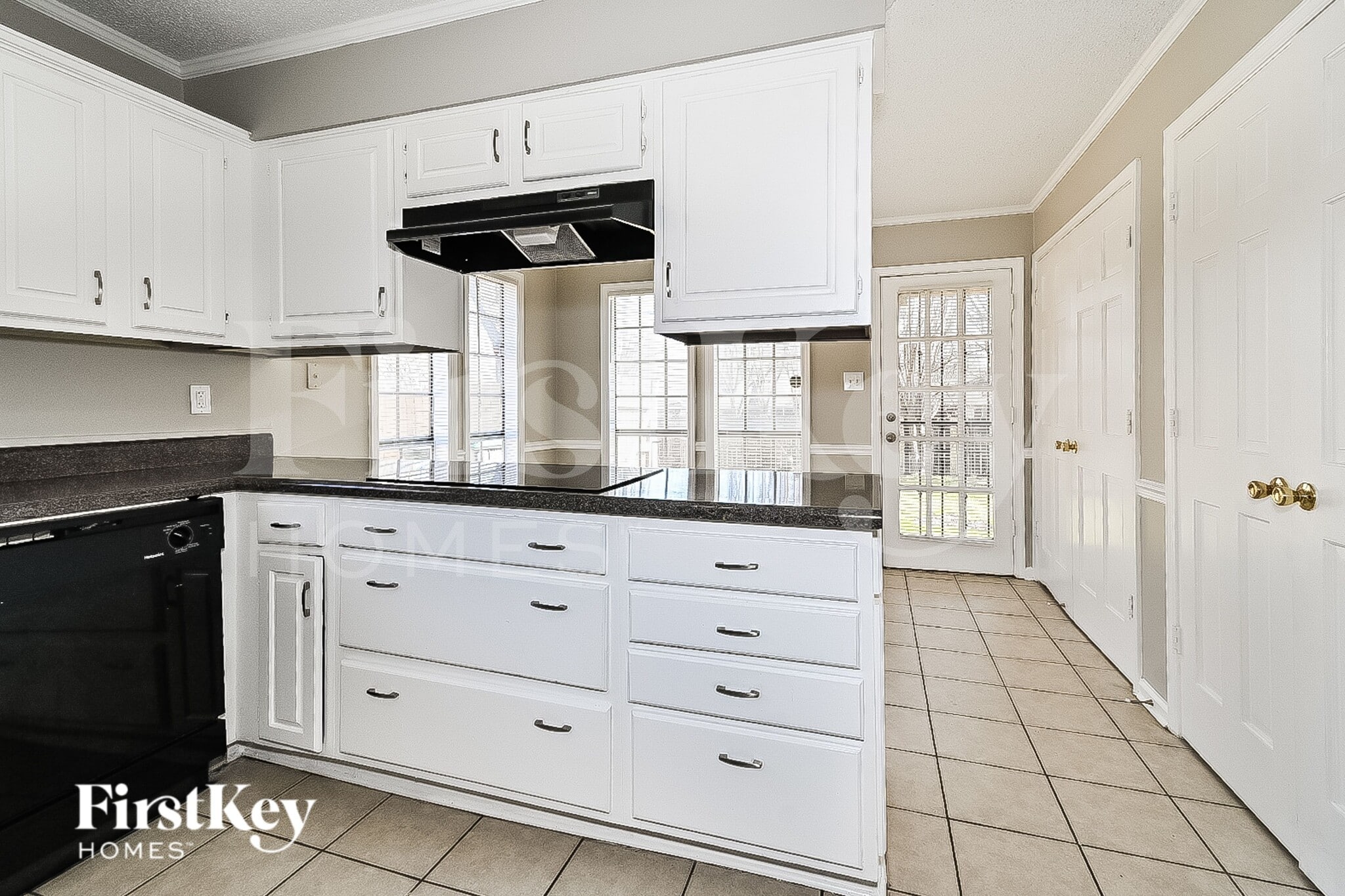 Building Photo - 4484 Westbury Dr