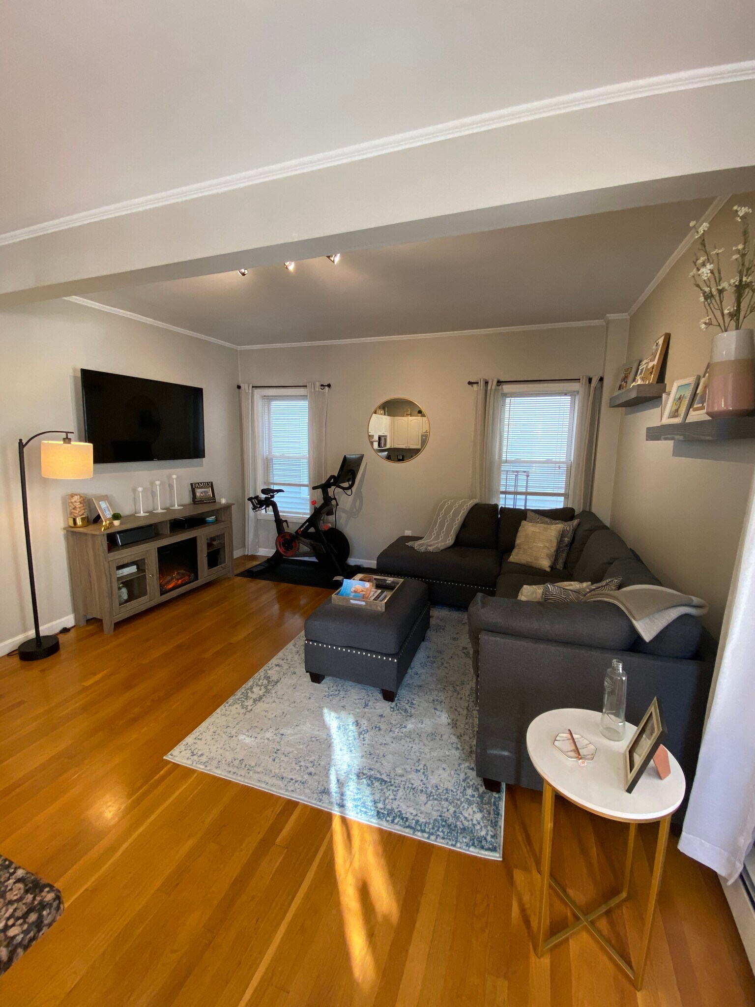 Building Photo - 188 Gold St