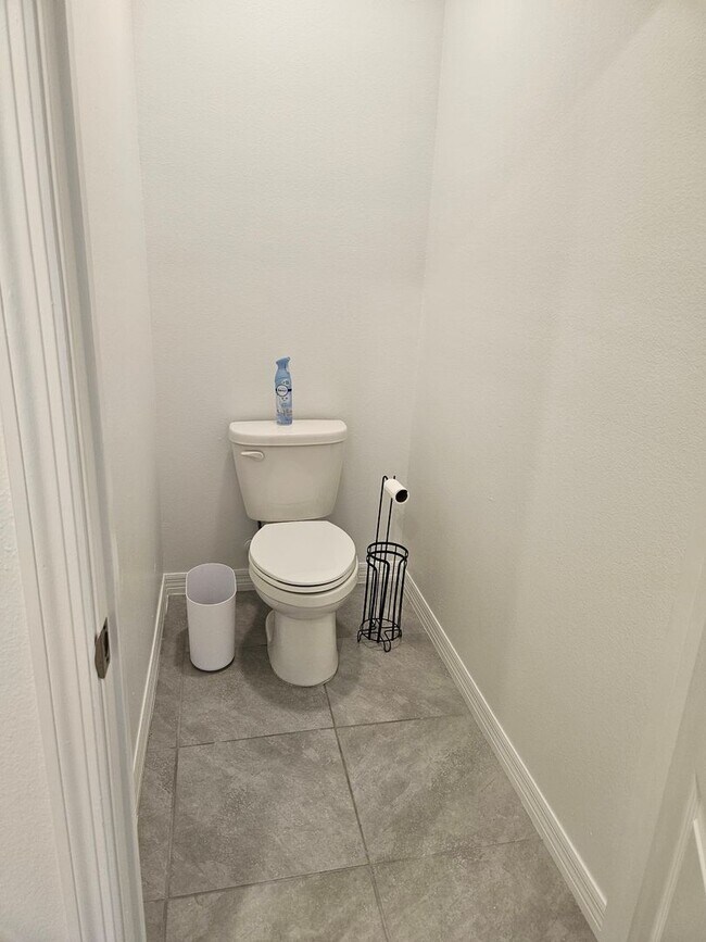 Building Photo - 3 bedroom 2.5 Bath home in Port Orange FL