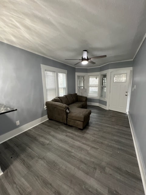 Building Photo - 216 Bassett St