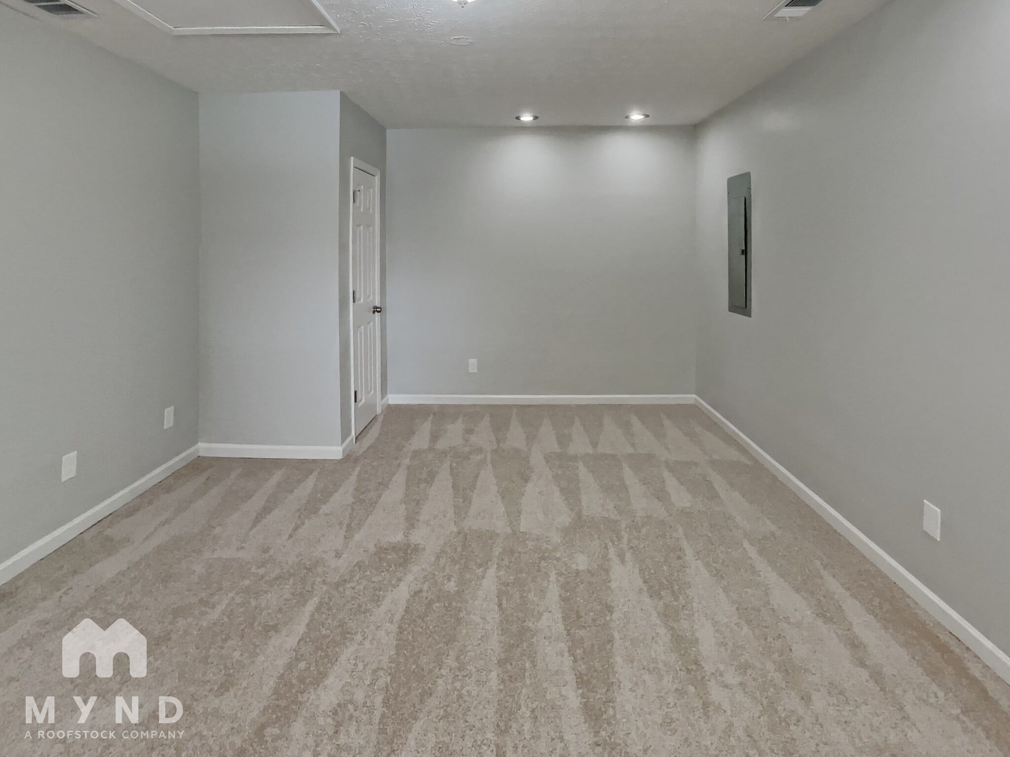 Building Photo - 140 Pebble Ridge Dr