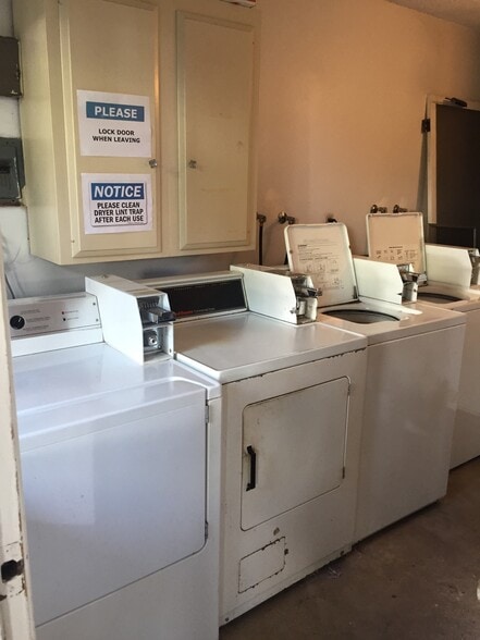 On site Laundry - 1902 E 3rd St