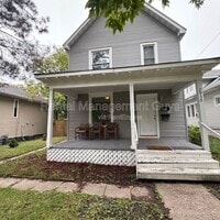 Building Photo - 2935 N Aldrich Ave