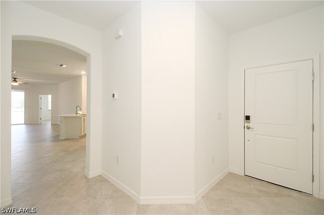 Building Photo - 2156 Dragonfruit Wy