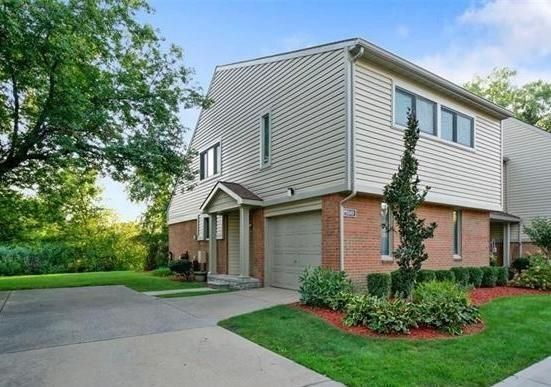 Building Photo - 3849 Old Creek Rd