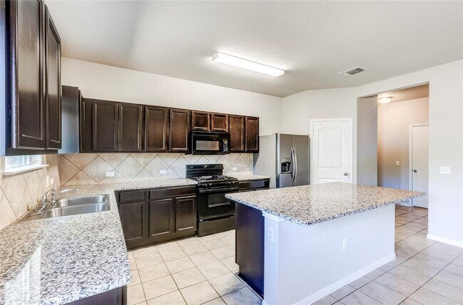 Building Photo - 1710 Atlantica St