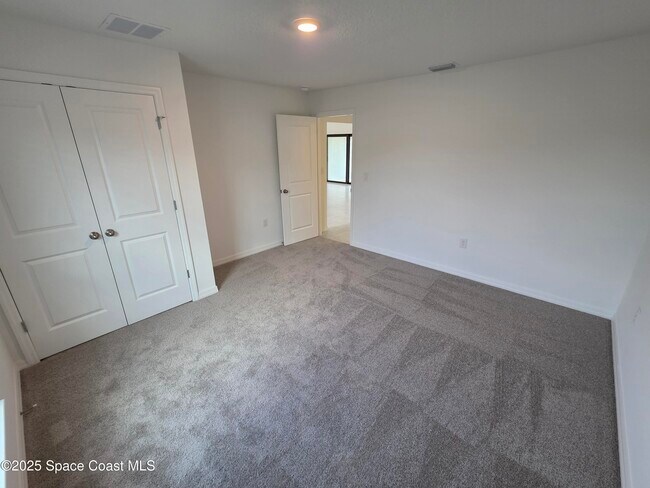 Building Photo - 482 Consolata Ave NW