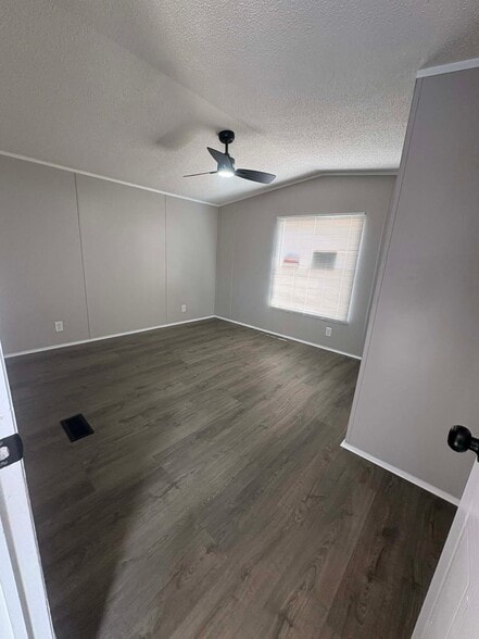 Building Photo - 129 Madison St SW