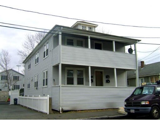 Building Photo - 38-40 Grossman St