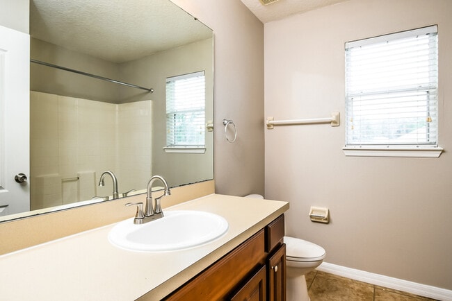 Building Photo - 1710 Madison Ivy Cir