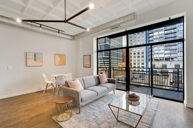 Building Photo - 1307 S Wabash Ave