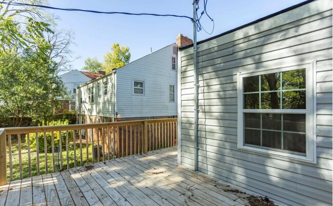 Building Photo - 1523 44th St Ensley